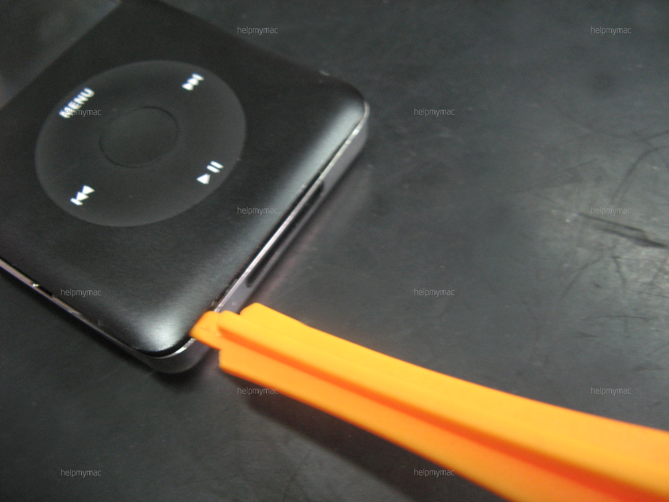 Открываем iPod при помощи iPod Openning Tools